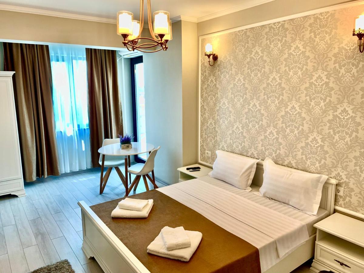 Summer Apartments เอโฟริเอนอร์ด ภายนอก รูปภาพ
