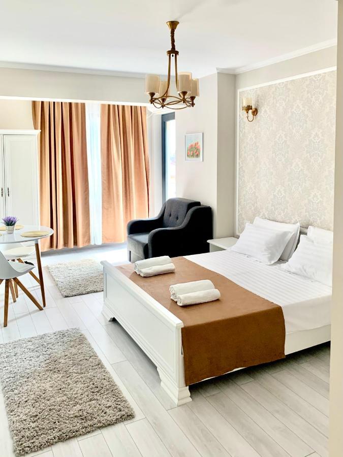 Summer Apartments เอโฟริเอนอร์ด ภายนอก รูปภาพ